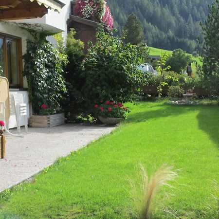 Haus Madeleine Appartement Neustift im Stubaital Buitenkant foto