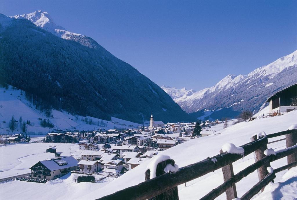 Haus Madeleine Appartement Neustift im Stubaital Buitenkant foto