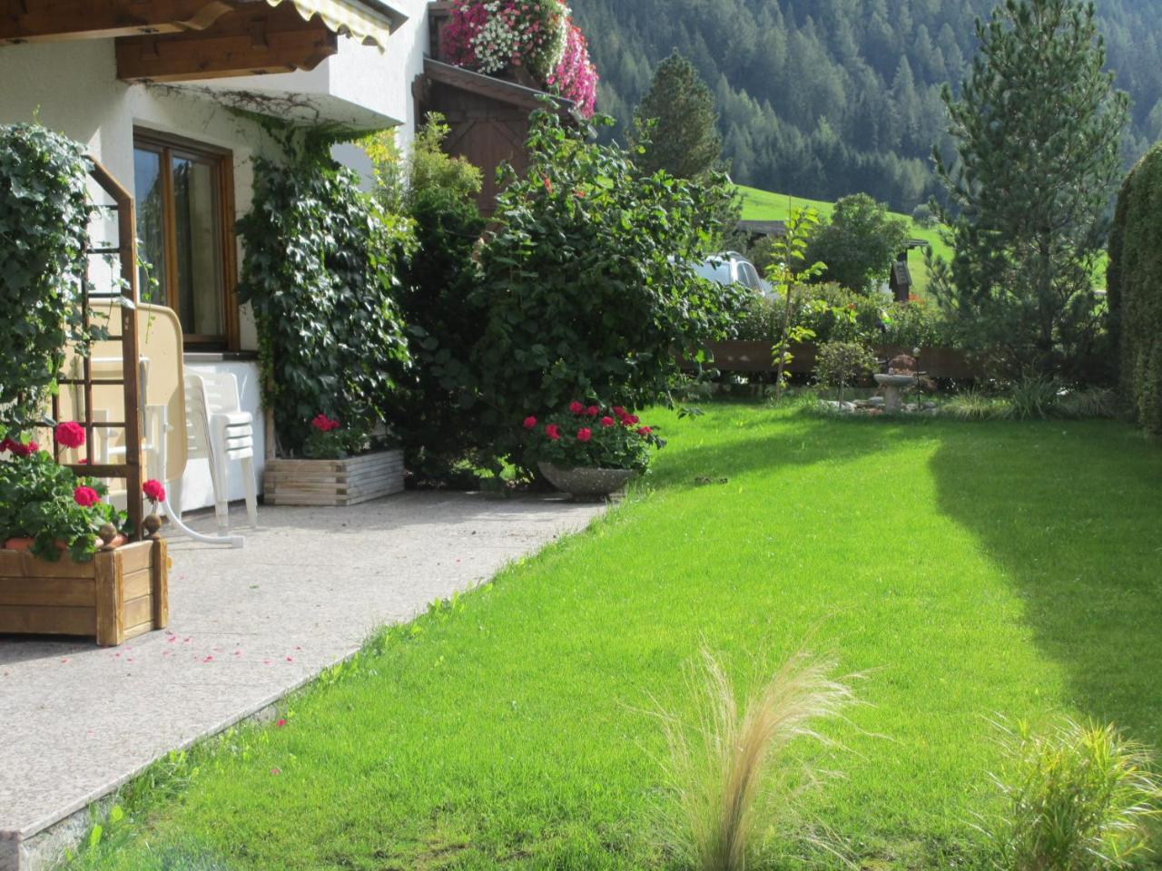 Haus Madeleine Appartement Neustift im Stubaital Buitenkant foto