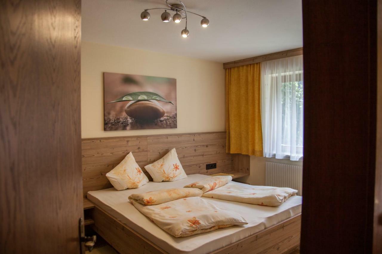Haus Madeleine Appartement Neustift im Stubaital Buitenkant foto