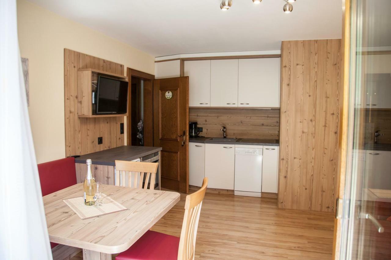 Haus Madeleine Appartement Neustift im Stubaital Buitenkant foto
